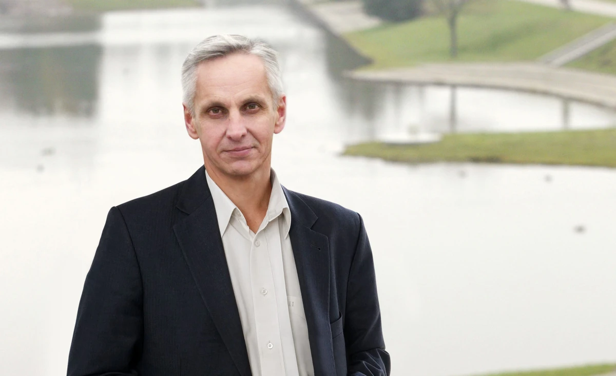 P.Urbšys. Ar melo kojos trumpos?