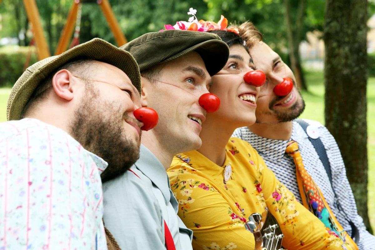 Raudonos nosies diena – kaip “mėšliną” situaciją paversti šypsena