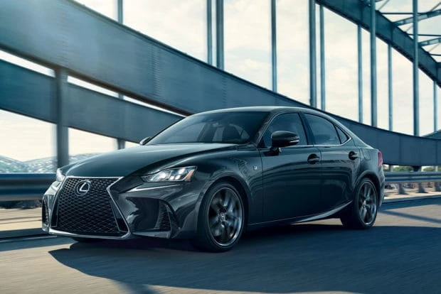 Lexus IS