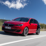 Šeši „Peugeot“ metų automobiliai: nuo 504 sedano iki naujojo 208 hečbeko 3 Peugeot 308