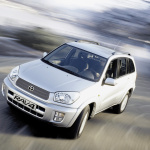 2 kartos Toyota RAV4