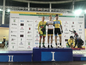 Algimantas Buividas: „Svajonės turi būti arba beprotiškos arba nerealios... Kitaip - tai tik rytojaus planai!“ 8 A Buivydo aukletinis