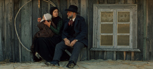 Moteris ir 4 jos vyrai 5