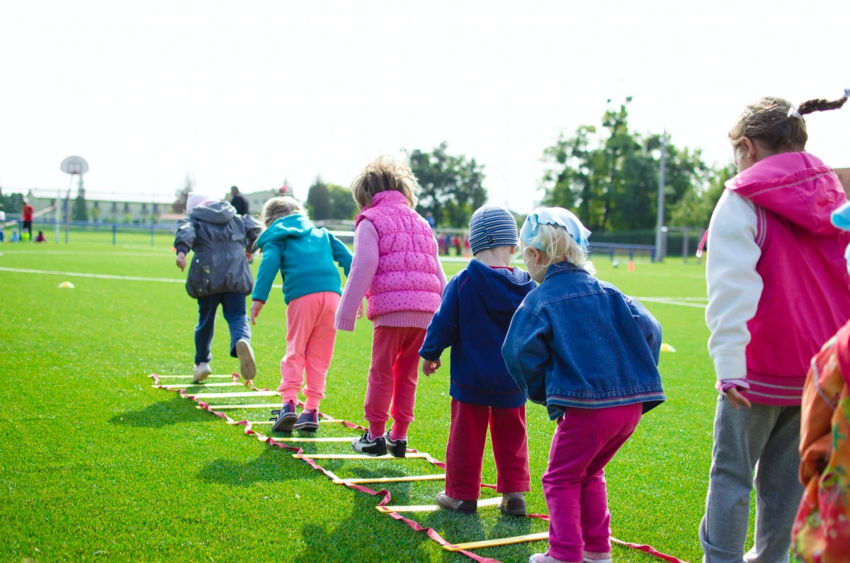 Būreliuose, edukaciniuose užsiėmimuose galės dalyvauti didesnės vaikų grupės