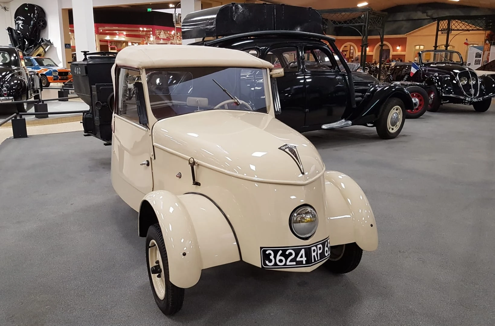 Peugeot VLV 1941 Nuo „Peugeot VLV“ iki naujo e-2008 – elektrinės revoliucijos istorija