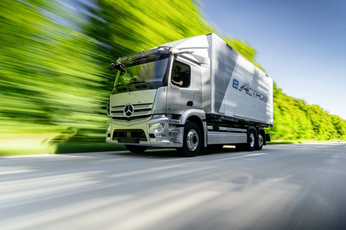 Mercedes Benz eActros 1