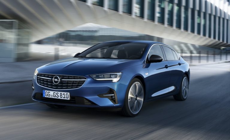 Opel Insignia Grand Sport 1