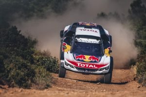 Peugeot 3008 DKR Peugeot nuotrauka