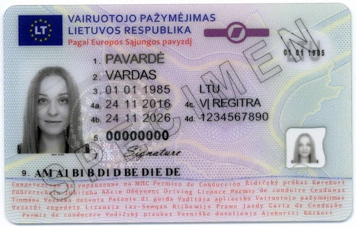 Vairuotojo pažymėjimą bus galima pateikti nustatant asmens tapatybę