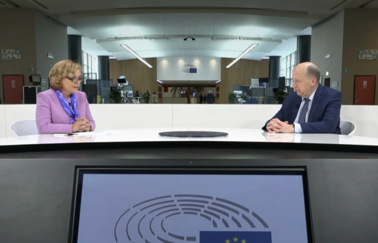 Zaliasis pazymejimas ir V Putino pandemija