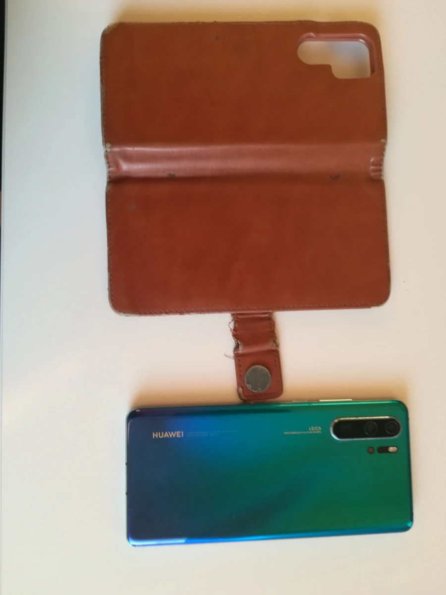 Rasti mobilaus ryšio telefonai