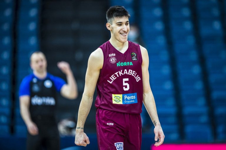 d78a0af9b53328677fe531fb9814c7e8