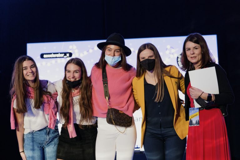 Kaledine EXPO2021 muge Justinas Auskelis 2MP Soc tinklams 251