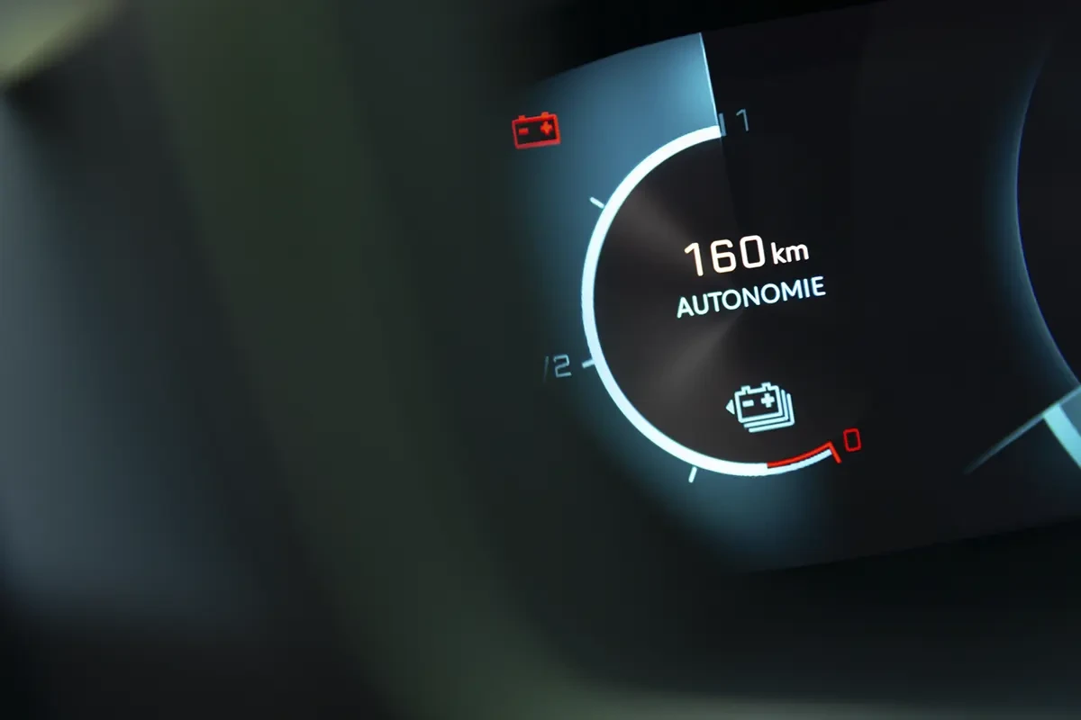 Gamintojo deklaruojamos ir tikros elektromobilių energijos sąnaudos: apgaulė ar realybė?