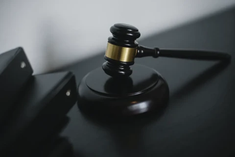 Už neapykantą skatinantį komentarą internete – laisvės apribojimo bausmė