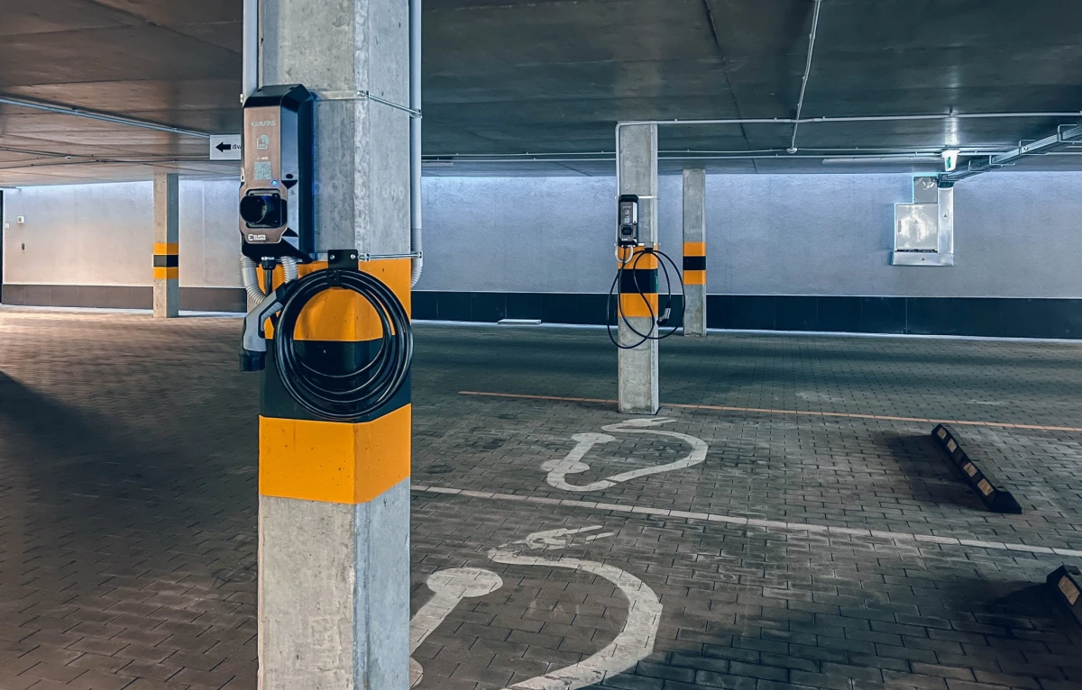 Ikrautas stoteles City verslo centras scaled