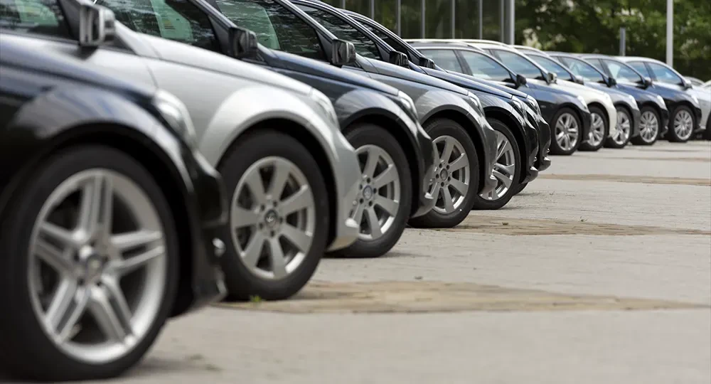 Ar automobilis su įspūdingais ratais – vis dar grožis, reikalaujantis aukų?