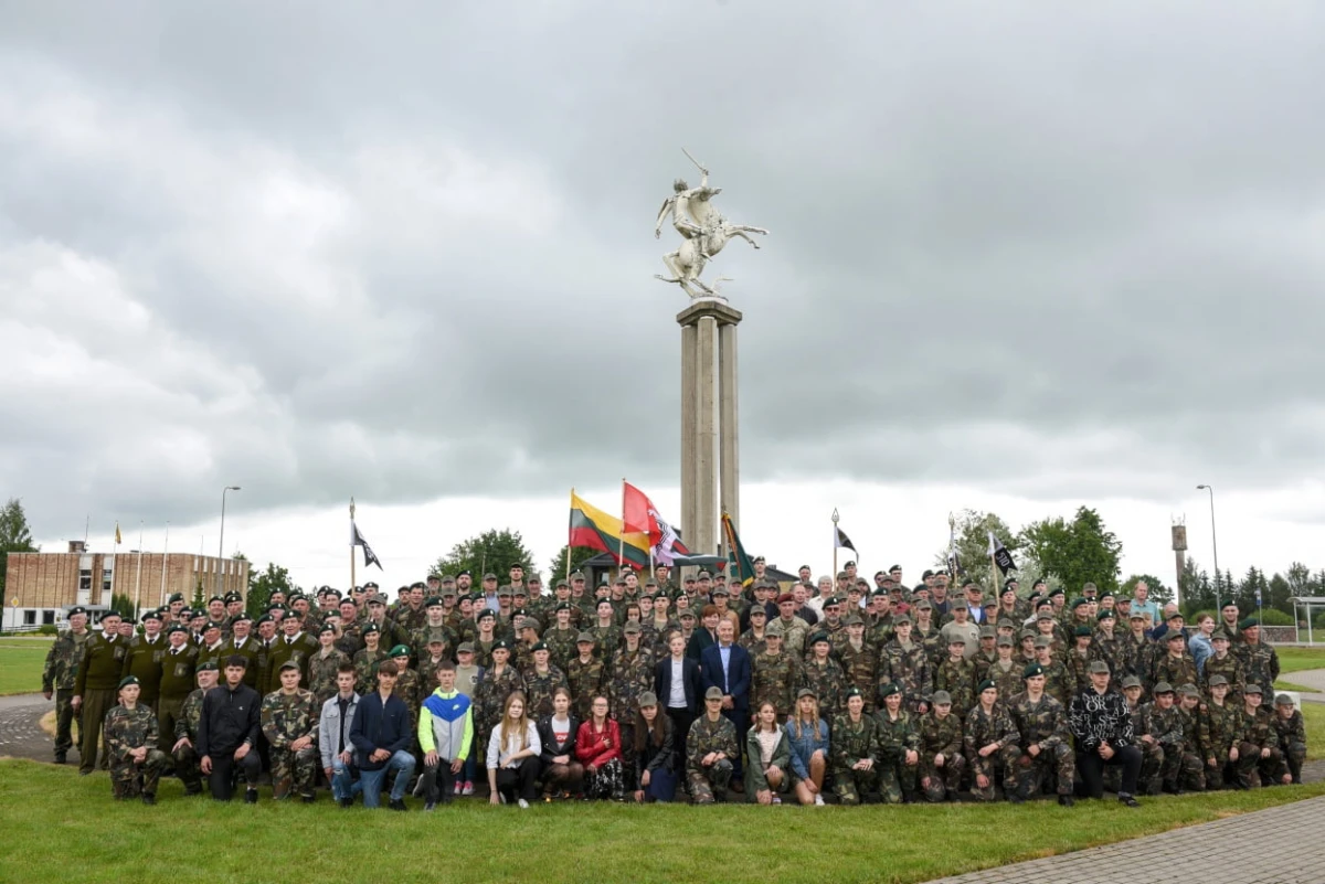 Vadokliuose prisiekė šauliai