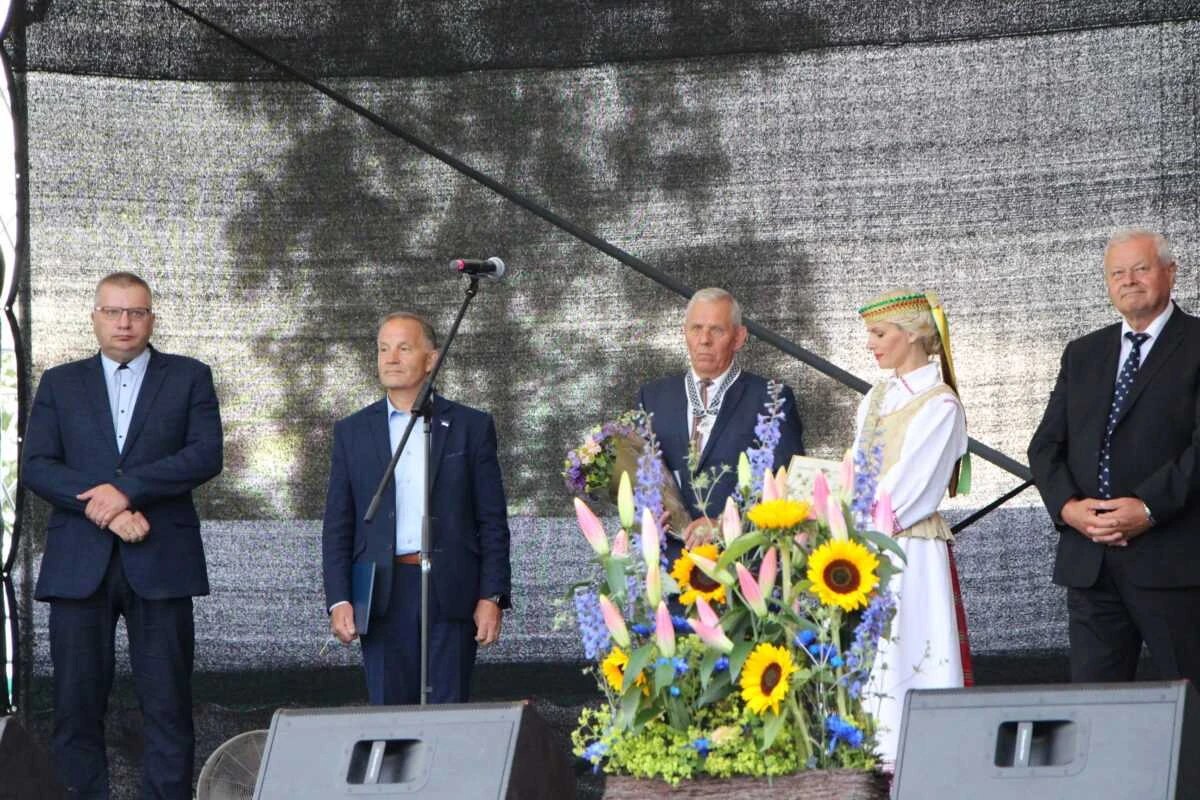 Valstybės diena iškilmingai paminėta Upytės piliavietėje