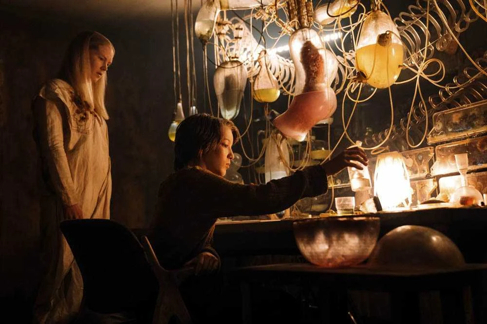 Prancūziją sužavėjo K. Buožytės ir B. Samper filmas „Vesper“: mokslinės fantastikos siurprizas, retrofuturistinė pasaka