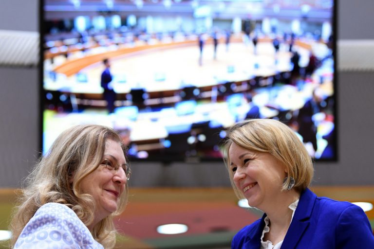 8e19fd43 41ed 4451 a4ce 38142c6ea62a