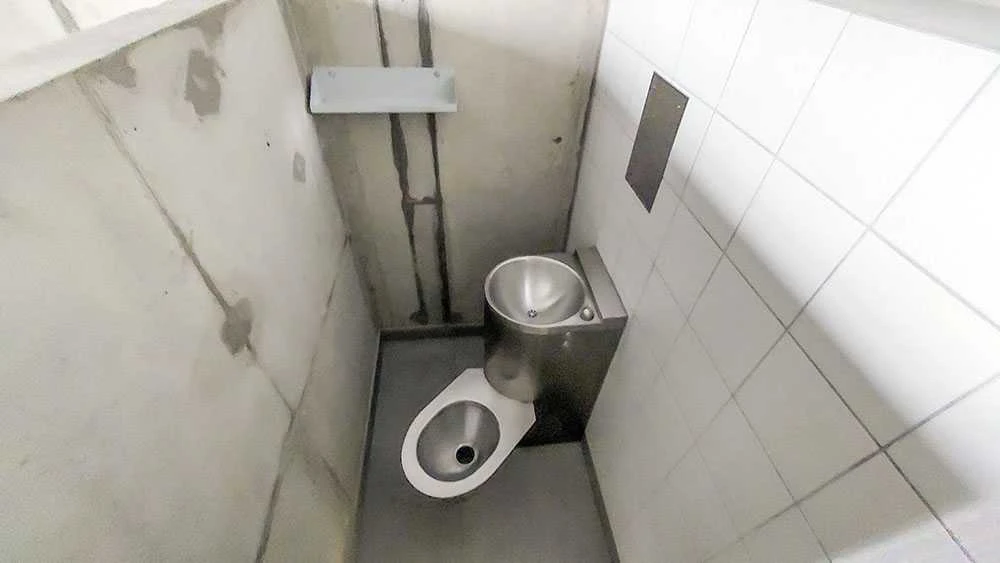 Iškilmingai duris atvėrė naujasis policijos komisariatas