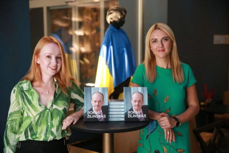 Knygos pristatymas 1024x682 1