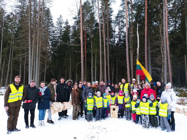 333264233 194761789834532 7654780418996860778 n min