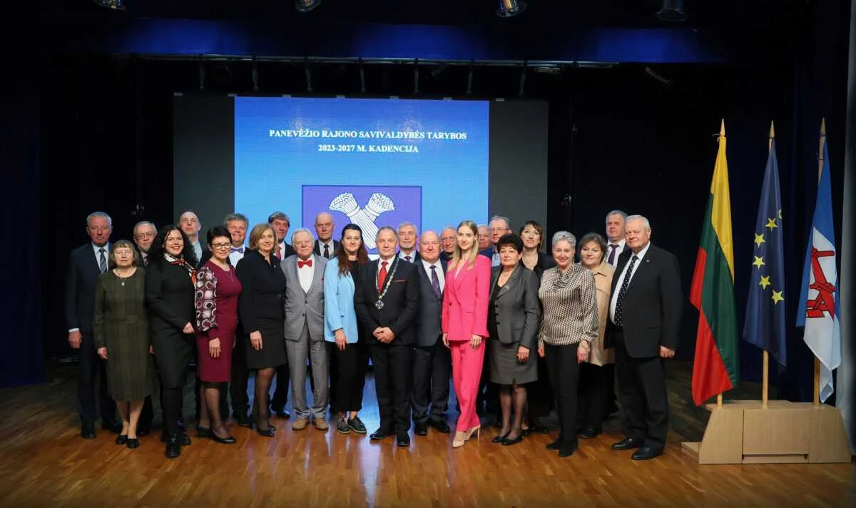 Prisiekė naujos kadencijos Panevėžio rajono savivaldybės taryba ir Savivaldybės meras