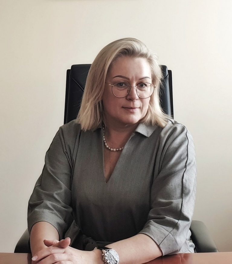 lina lomoniene 644a945111fb2