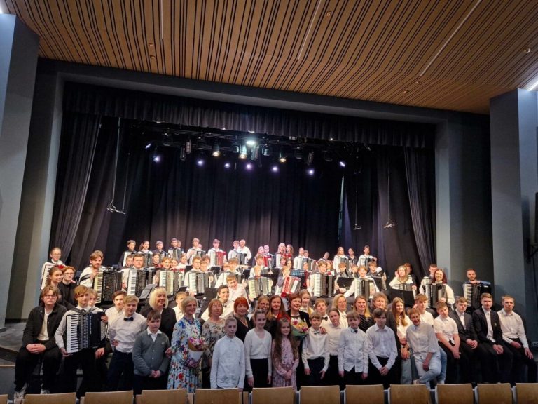 received 608317374532276