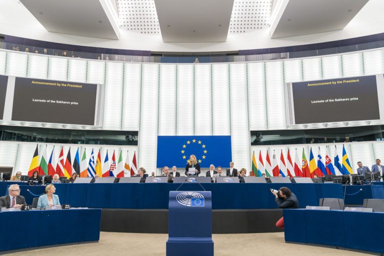 1697712137853 20231019 EP 157399F DLL 090