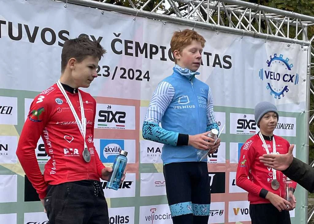 Dviračių varžybose iškovoti aukso medaliai