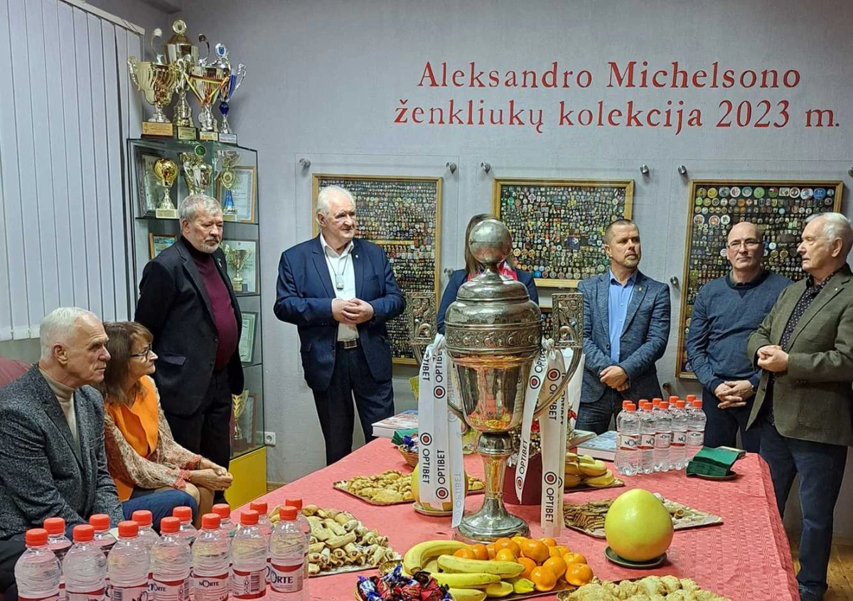 Futbolo Akademijos „Panevėžys” patalpose atidarytas mini futbolo muziejus
