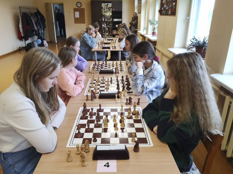 Panevėžio sporto centro mergaičių komanda Lietuvos šachmatų čempionate iškovojo bronzą