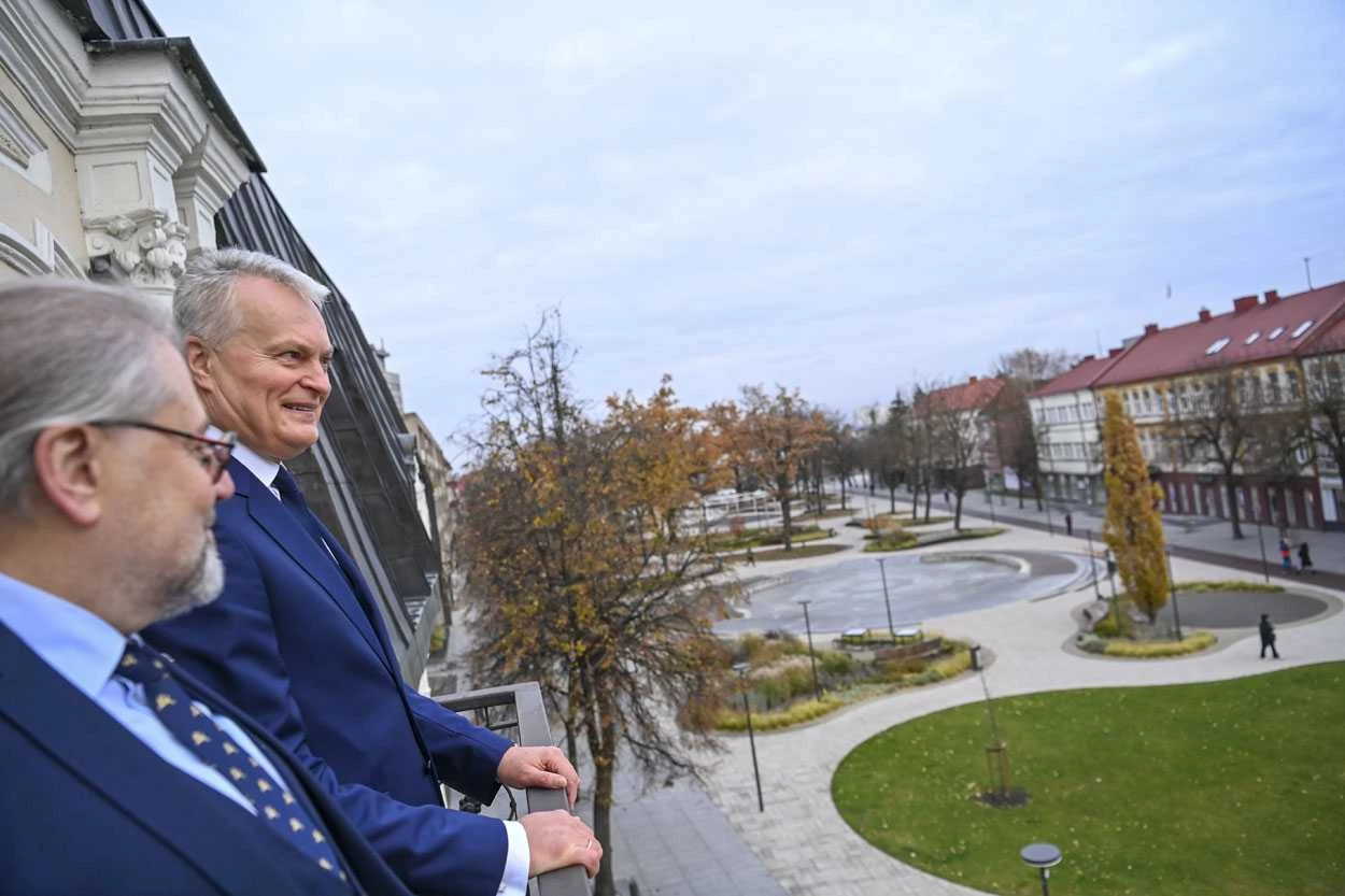 Prezidentas diskutavo su Panevėžio gimnazistais, kaip stabdyti narkotikų plitimą