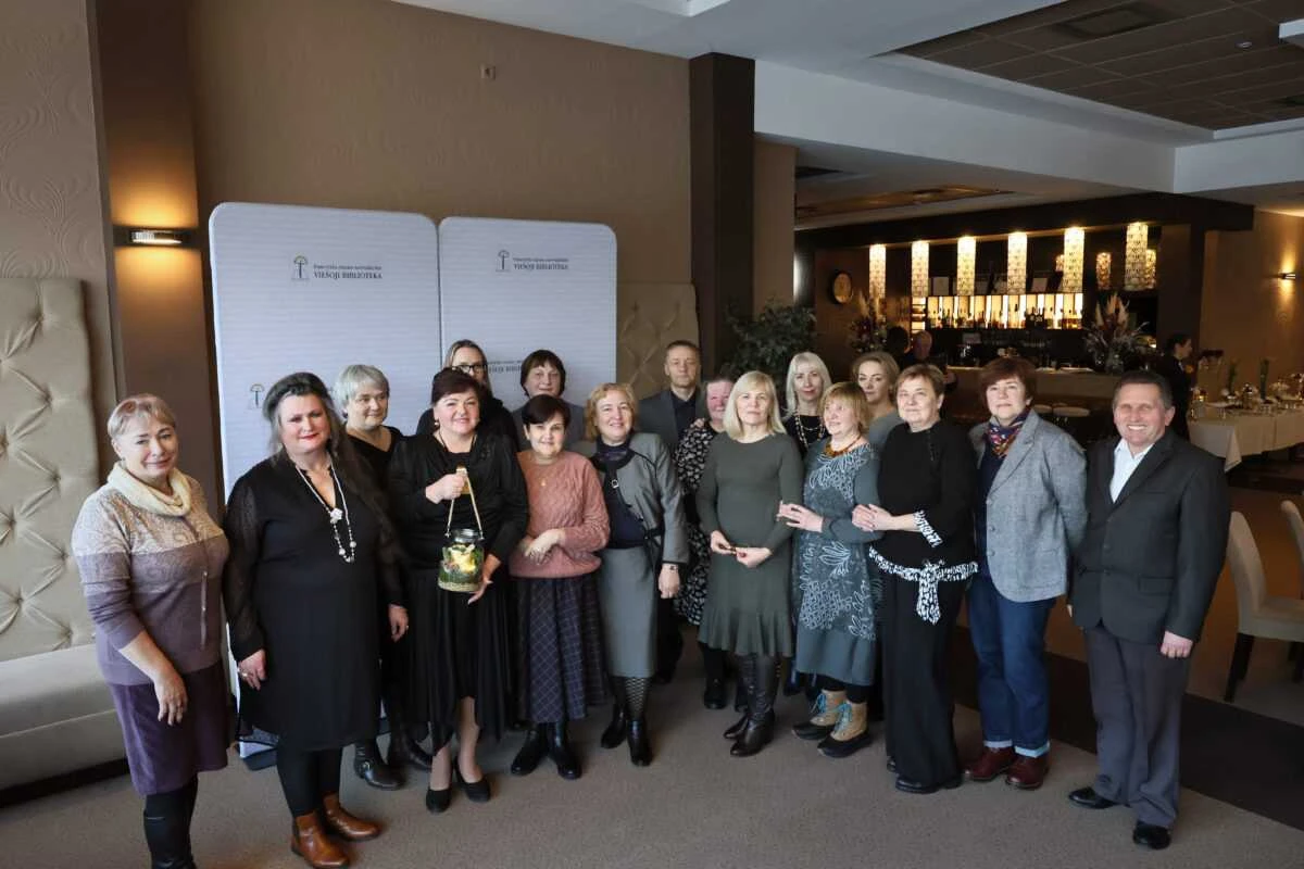 Geriausias bibliotekininkas pasveikintas renginyje „Ištikimi knygai“
