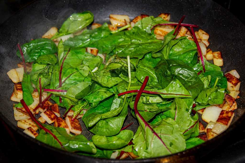 „VVP” arba „Visiškai vyriški pusryčiai”