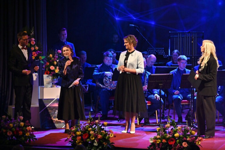 Paminėtas R.Sargūno gimnazijos 10-metis