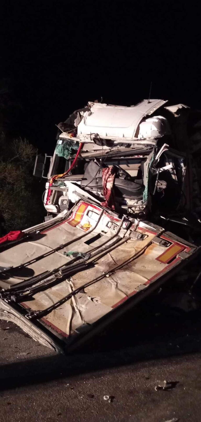 Susidūrė du sunkvežimiai.