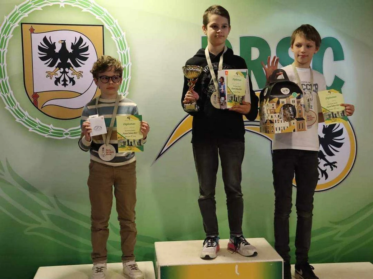 Iš šachmatų fiestos – su medaliais