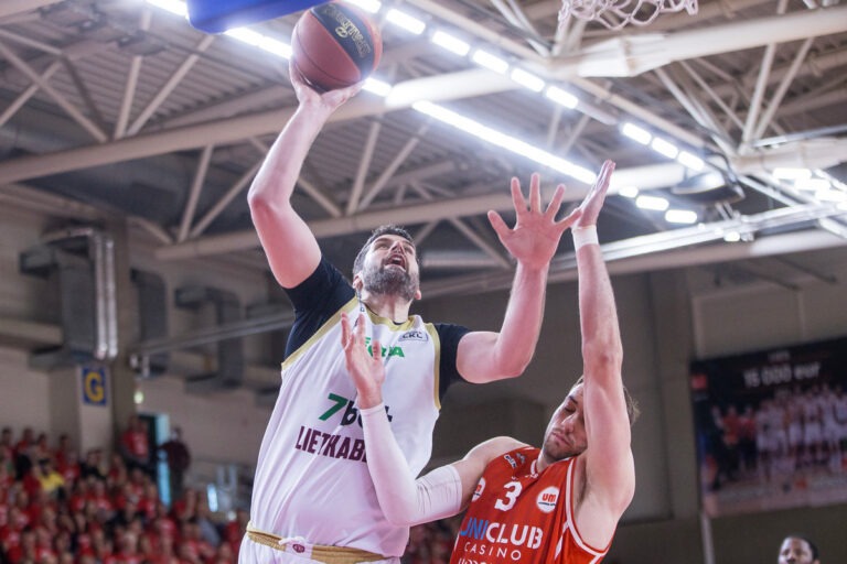 Ketvirtfinalio serija pradėta pergale Utenoje