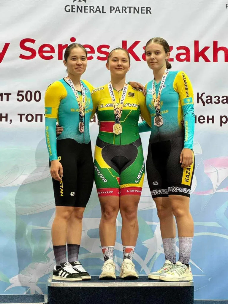 Lauryna Valikevičiūtė iš tarptautinių varžybų grįžo su 6 aukso medaliais