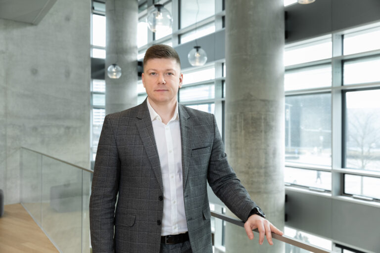 Naujausias sukčių įrankis – „FraudGPT“: kaip apsisaugoti