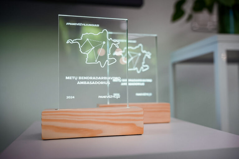 #PanevėžysJungiasi: metų bendradarbiavimo ambasadoriai – UAB „Arginta Engineering“ ir Panevėžio švietimo centras