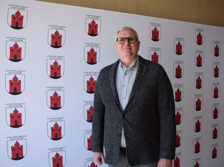 Išrinktas „Minties“ gimnazijos vadovas