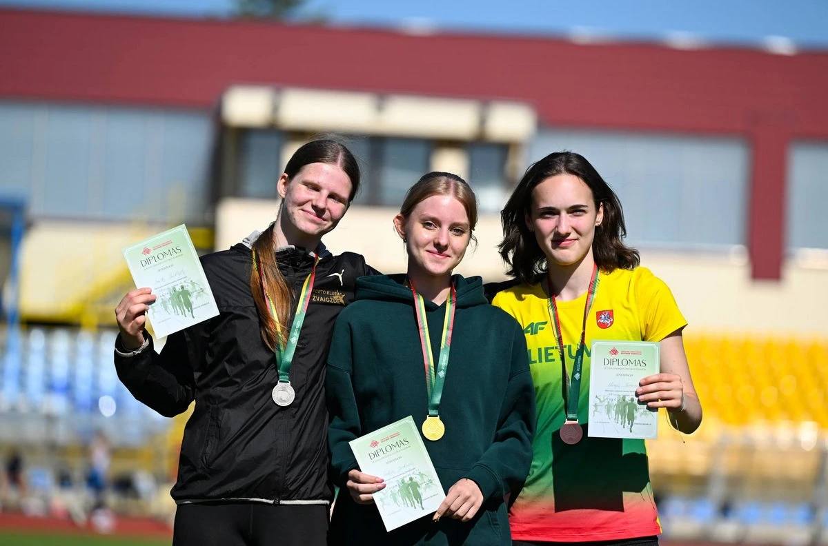 Panevėžio sporto centro lengvaatlečiams – prizinės vietos