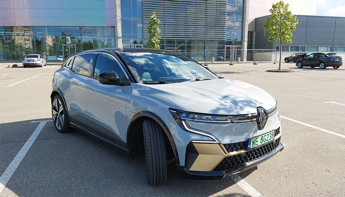 babilo Šventinė savaitė su „Renault Megane E-Tech Full Electric”