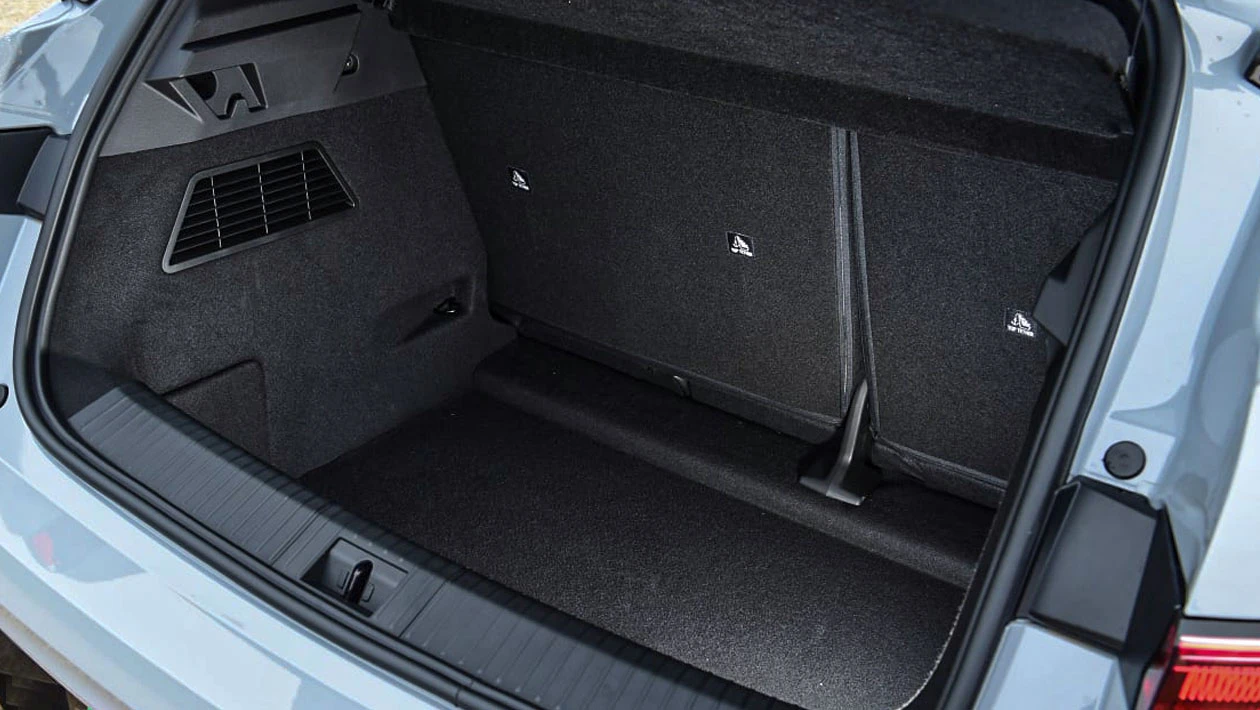 bagazine Šventinė savaitė su „Renault Megane E-Tech Full Electric”