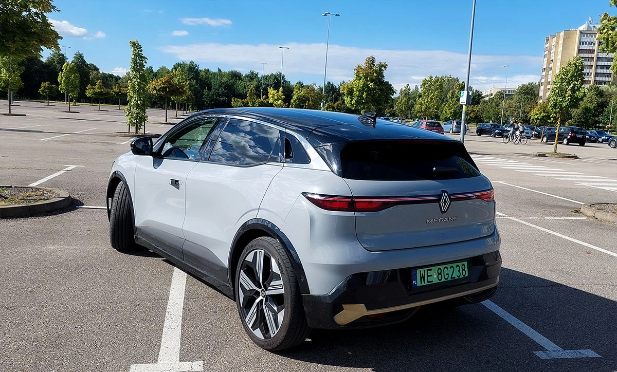 Šventinė savaitė su „Renault Megane E-Tech Full Electric”
